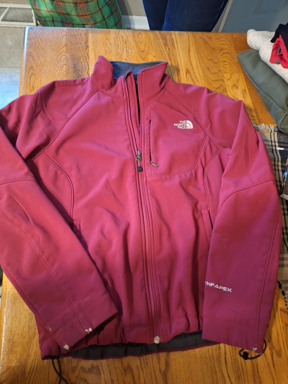 The North Face Women’s Burgundy Softshell Jacket, Large